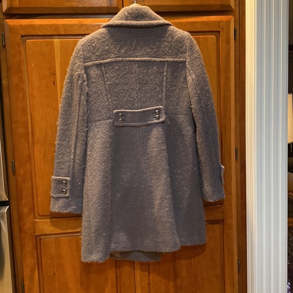 Kenneth Cole New York grey wool long pea coat, so stylish! Size 6, EUC - Picture 3 of 6